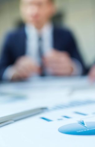 La consultoría política Hoy: Desafíos y oportunidades en un contexto de apatía generalizada